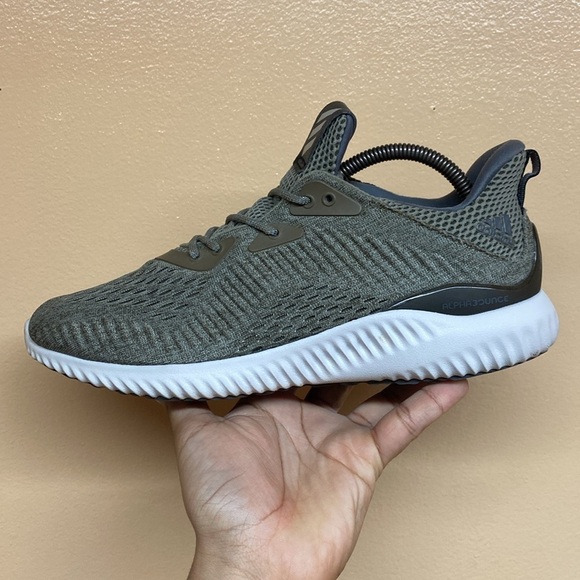 Adidas AlphaBounce “Trace Olive” main image 9